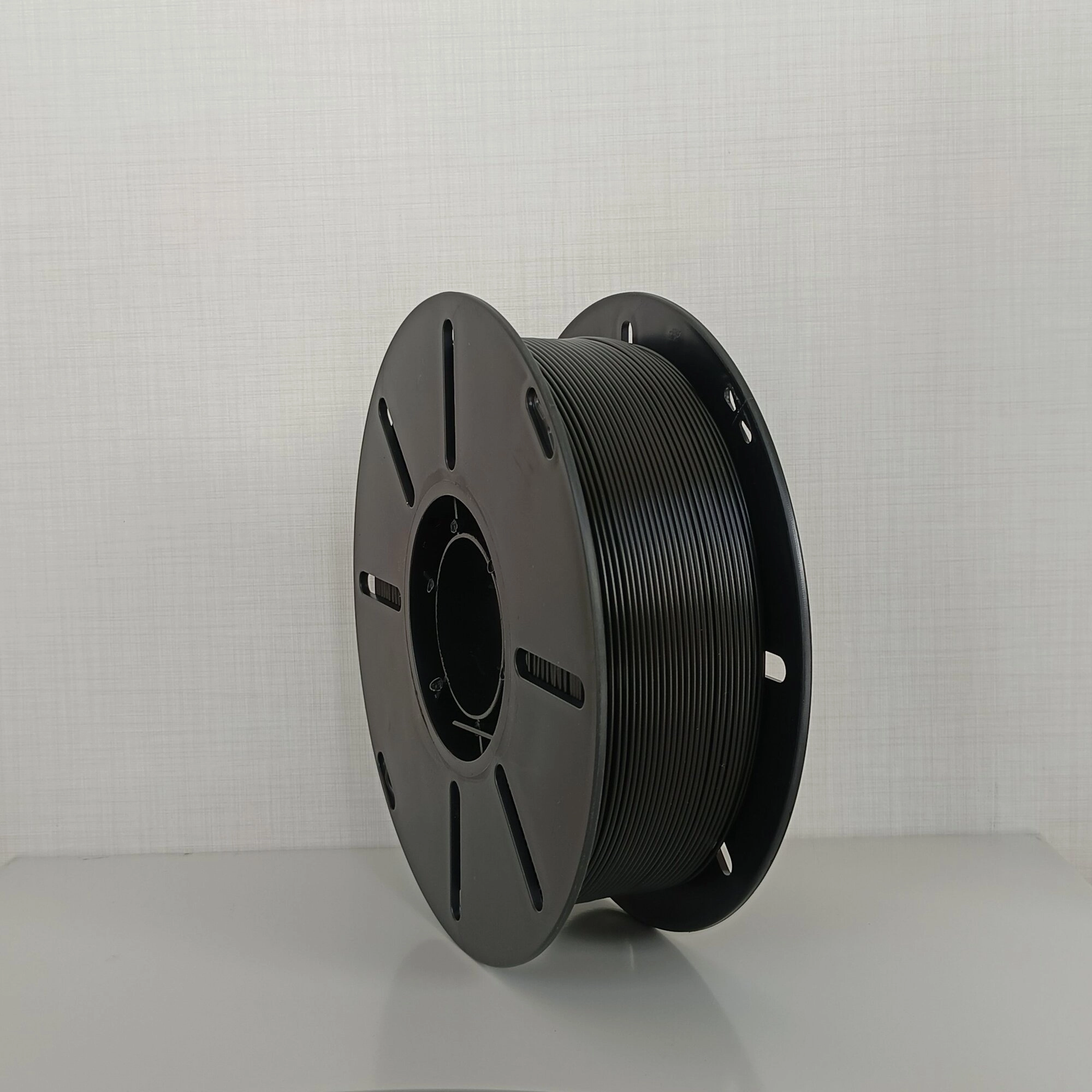 Apex%203D%20Tech%20PLA+%20Filament%20Black(Siyah)%20-%20(1.75MM%20-%201KG)